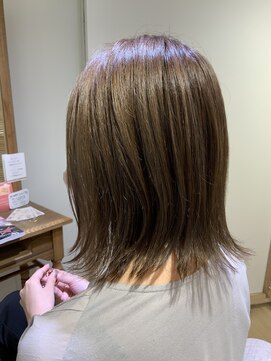 ユーネリー(U-NERY) ミディアムスタイル