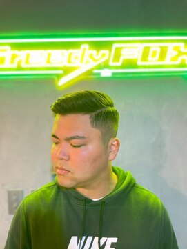 グリーディーフォックス 代々木(Greedy FOX) 韓国マッシュ/センタ-パ-ト/ツイストスパイラル/スキンフェード