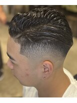 チルチェア 吉祥寺店(CHILL CHAIR)&nbsp;ミディアムスキンフェード<理容室><吉祥寺>