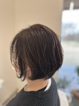 ログ(Log) ブローレスカット☆