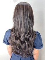 アイティー バイ アルバム 中野店(IT by ALBUM)&nbsp;カーキベージュレイヤーロンググレージュカラー_ba483341