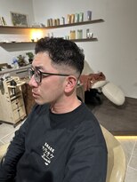 シラス(SiLasu)&nbsp;癖毛メンズフェード