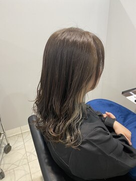 イルミ(iLUMi) iLUMi　×　インナーカラー