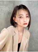 小顔ショート イヤリングカラー ぱっつんボブ インナーカラー