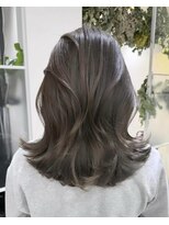 ムード(MOOD,)&nbsp;暗めカラー/グランマッシュ[レイヤーカット/髪質改善/銀座]