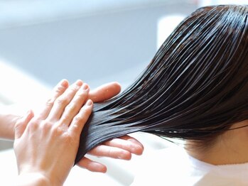 ボニークチュールドットエス(.S)の写真/【40代オトナ女性のこだわりサロン】ゆらぎやすい大人世代の髪の悩みを豊富なmenuでエイジレスなStyleに♪