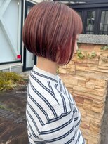 パル バイ ラベスト(Pal by lovest)&nbsp;ミニボブ×インナーカラー◎チェリーピンク