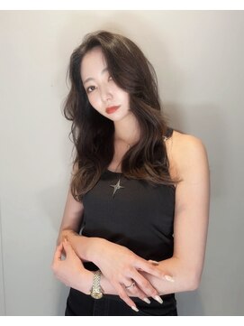 カルム 天神大名(calme) 【calme】ダークブラウン　顔まわりカット　スモーキーブラウン