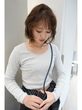 ブローチ(brooch) ワンカラー ベージュ