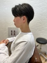 オーセンヘア(AUTHEN.HAIR) 【仙台】センターパート×毛流れメンズショート