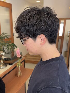 ボーイ(BOY) 大人の刈り上げ無しマッシュ×ニュアンスパーマ