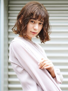 らふる ほぐれたウェーブで軽やかに|切りっぱなしボブ