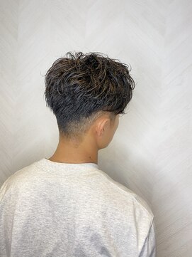 ロンド ストラーダ 心斎橋(Lond strada) 【津賀涼】お客様photo☆刈り上げ無造作前下がりパーマ☆