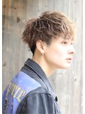 横顔もかっこいいスパイラルパーマのフェザーマッシュ☆