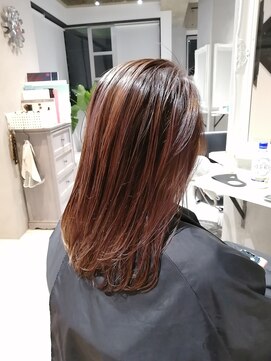 アディクト 綾瀬(ADDICT) 【ADDICT_YUKI】ピンクベージュ_コントラスト_ハイライト