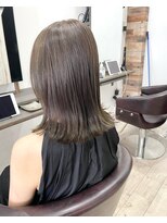 カミエ(kamie)&nbsp;＊オリーブグレージュ 透明感 結べるボブ 三宮美容室