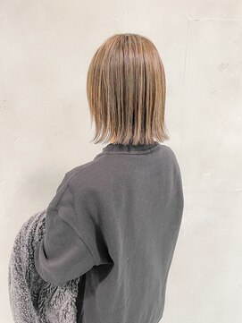 ハルキ ミナト ジャパン オオサカ(HARUKI MINATO japan OSAKA) ハイライト外ハネボブ 20代30代40代ヘア 小顔 大阪ボブ 梅田