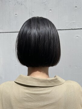 センシュアスヘアデザイン(Sensuous Hair Design) 大人黒髪ボブ