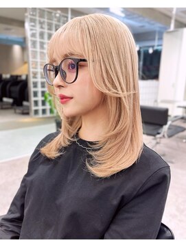 サンクプロジェクト(cinq PROJECT) ミルクティーベージュダブルカラーブリーチカラーレイヤーカット