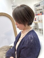 アドラーブル ココロ 新潟(adorable CoCoLo)&nbsp;30代40代50代白髪ぼかしハイトーンショートボブ