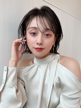 アフロート ディル(AFLOAT D'L) 30代レイヤーボブで絶壁解消！小顔に見えるひし形シルエット