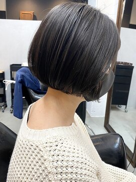 イン(in.) <51>ショートボブ