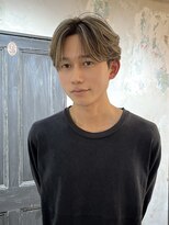 エレン(E L E N)&nbsp;ニュアンスパーマ　センターパート