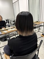 テラス トヨタ(Telasu Toyota)&nbsp;裾カラー/エンドカラー/ホワイトブロンド/外ハネボブ