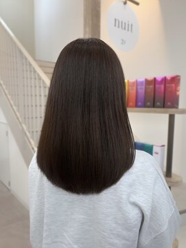 シアエミュー 新越谷店(SHEER emu) 赤み消しオリーブブラウン