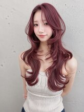 ハイトーンから透明感のある暗髪まで、なりたい髪色叶えます★