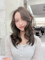 グロー 大宮(GLROW)&nbsp;♪ミディアムレイヤー/フォワード巻き/質感再生トリートメント