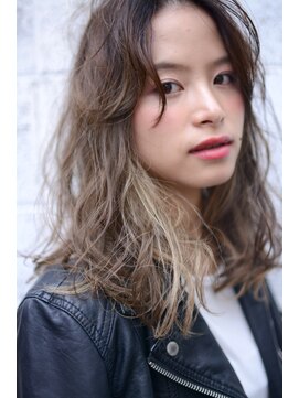 ネルバイグリーン(Nelle by green) inner 　white　ash　beige　4