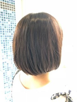 スタジオ アルファプラス 日暮里店(studio α+) カジュアル前下りボブ♪