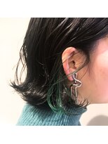 フェンヘアーアイス 中目黒(Fen.hair ici)&nbsp;切りっぱなしボブ ポイントカラー グリーン