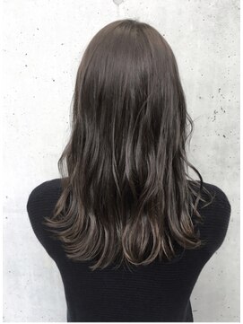 ネイヴィル オモテサンドウ(navile omotesando) ブリーチなし、アッシュグレージュカラー