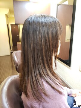 ヘアメイク ビス(Hair Make Bis.) ロングレイヤースタイル