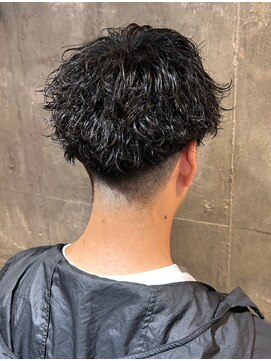 アルフレッド 瑞穂店(alfRed) フェードカット 束感 ツイストスパイラルパーマ