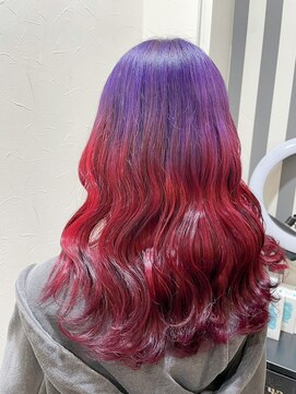 ヘアーワークス ボナ(HAIR WORKS bona.) 似合わせカット×グラデーションカラー【パープルオンレッド】