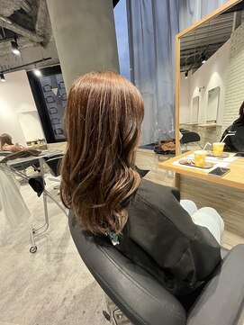 リーオオサカ(Lee Osaka) ハイライトカラー×東芽生