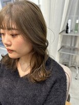 スクリバイタヒエ(SUKURI by tahie)&nbsp;#くびれヘアー　#レイヤー　#透明感カラー