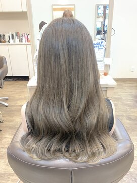 アルターリール(aL ter Rire) カール/セミディ/シアーカラー/姫カット/鎌取/福原遼華