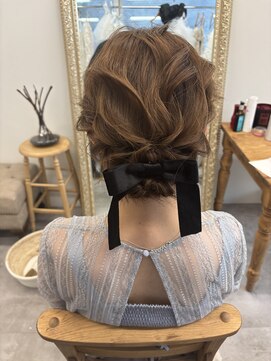 サリーワンフォーワン(Sally 141) ボブの綺麗めアップスタイル