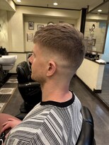 スカイマスターバーバー 渋谷(SKY MASTER BARBER)&nbsp;ミドルスキンフェード<理容室>【床屋/フェード/メンズカット】