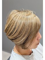 ジールヘアー(GIIL HAIR)&nbsp;アシンメトリーショートスタイル