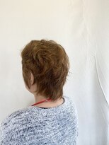 ジュリア(Giulia)&nbsp;クセを活かしたナチュラルショートで、毎朝がもっと楽しくなる♪