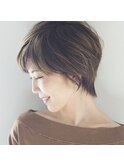 ショートボブ
