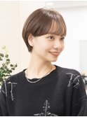 ショート ショートボブ ハンサムショート 前髪 暗めカラー