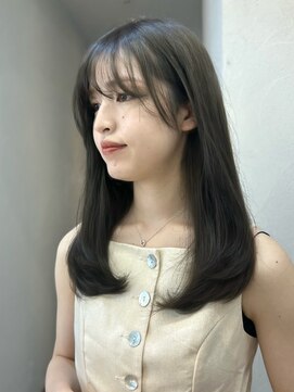 ウェイズトウキョウ 表参道(Ways TOKYO) 髪の毛が柔らかく見えるオリーブグレージュ