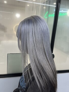 アイトーキョー 名古屋2nd(AI TOKYO) アンブレラカラー/インナー/ホワイト/ブルー/シルバー/栄/矢場町