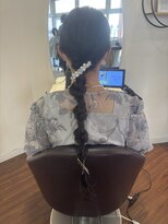 ヴィサージュエーデル(VISAGE edel)&nbsp;【ローポニーアレンジ】